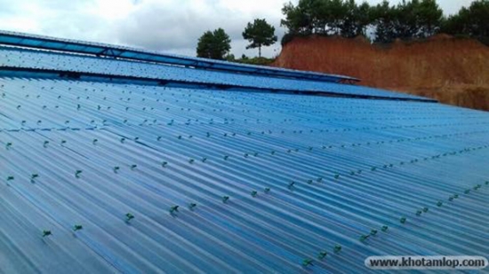 Tấm lợp lấy sáng Composite